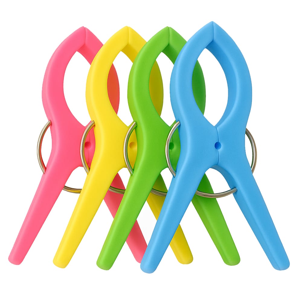 Set of 4 Reinforced Clips for Securing Beach Towels Solmar